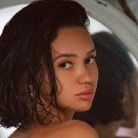 Alina Lando erwachsene top fotos