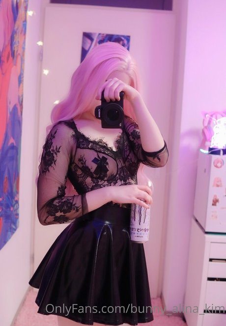 Alina Kim erotische nackten fotos