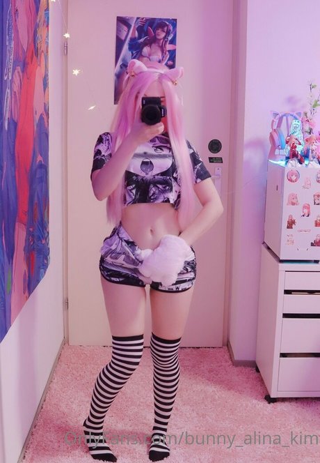 Alina Kim nackt pornographische bild