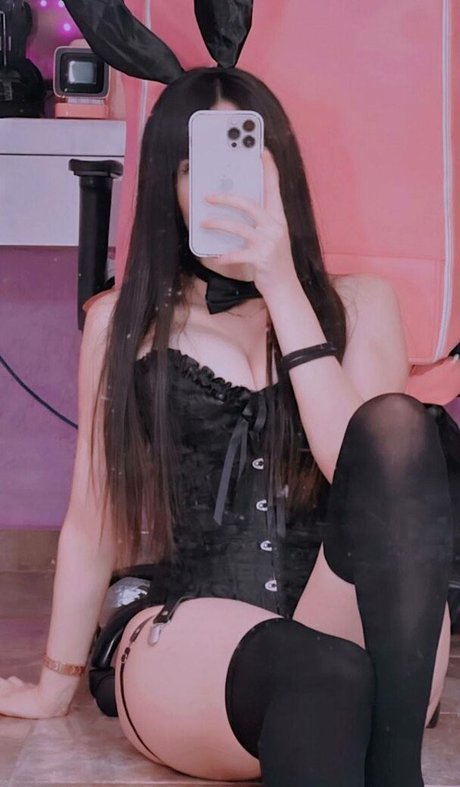 ThinkValeria erotische erwachsene foto