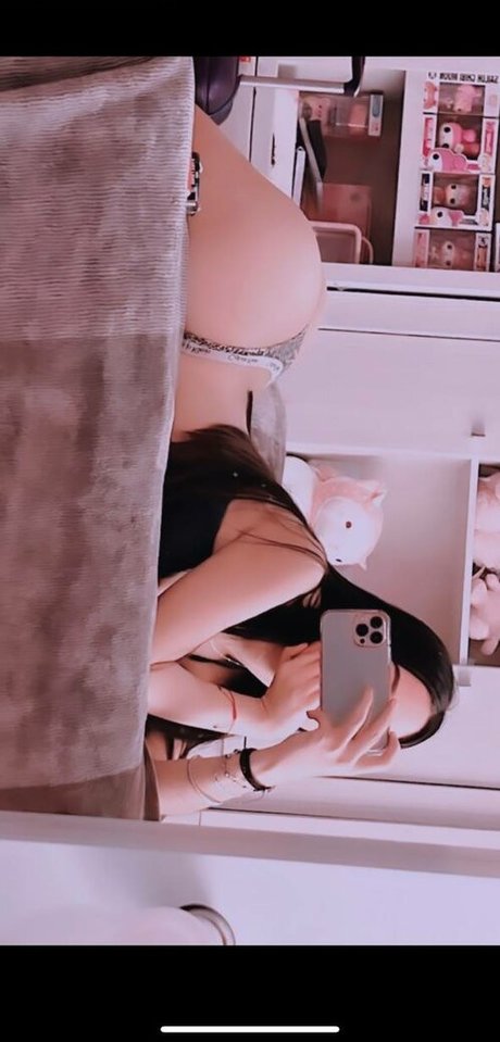 ThinkValeria top pornographische foto