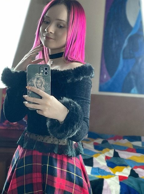 Rainbow Satanica schauspielerin bilder