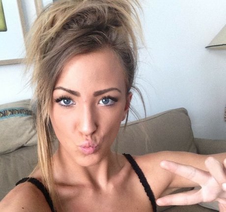 Zara Zentio exklusive hd bild