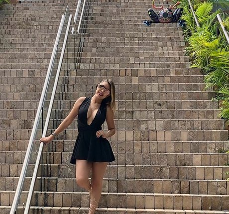 bikini ginger onlyfans hd nackte galerien