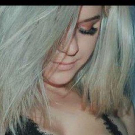 Samanthasimmonss erwachsene heiße archiv