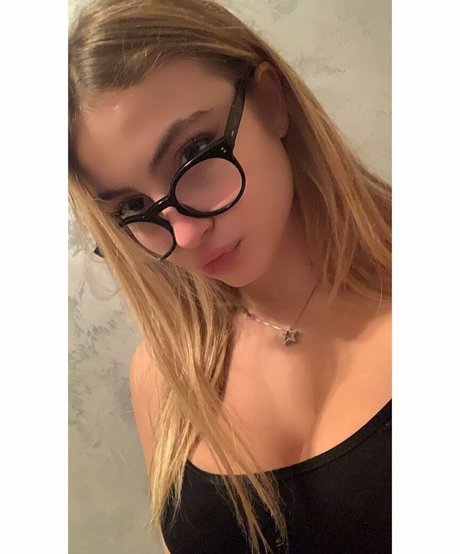 Imkekka pornostar hd archiv