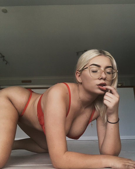 mittelgroße titten nur fans top porno archiv