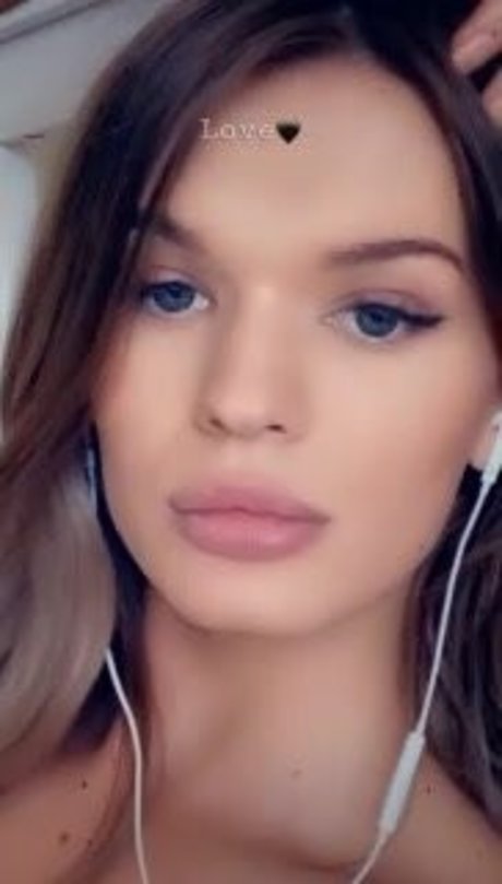 Naomi Anderson schauspielerin freie galerie