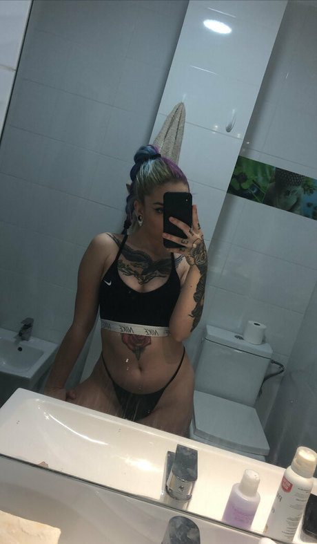 prvega28 kunst nackt archiv