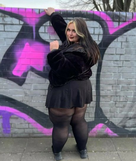 Wero7 7 7 schauspielerin sexy fotos