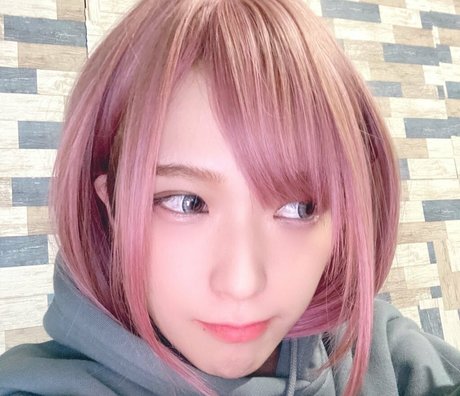 shiina sora712 model akt bild