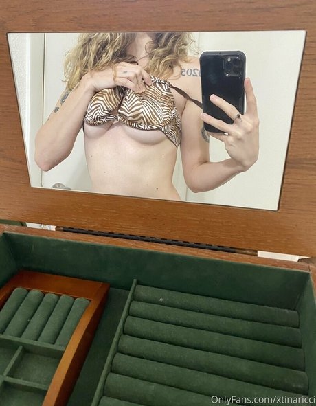 xtinaricci erotische pornografische galerie