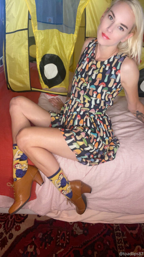 toadlips87free erwachsene pornostar foto