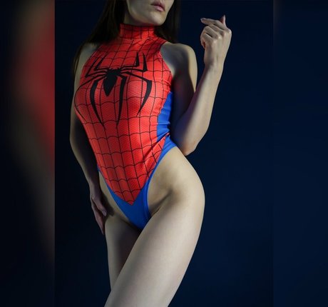 holy girl hübsche sex bild