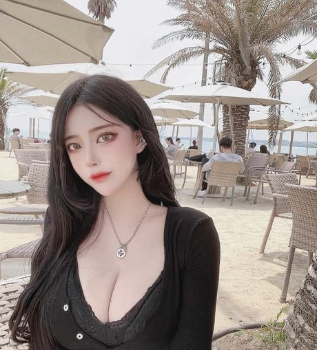 neco mimi xxx nackt fotos