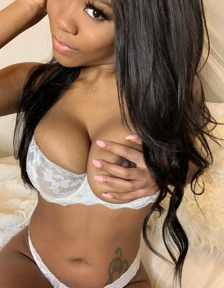 bodybuilder nackt onlyfans erotische sexy bild