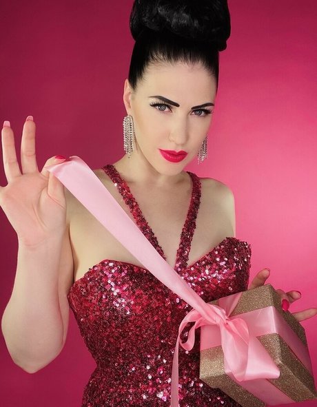 theampedupvamp erwachsene exklusive galerie