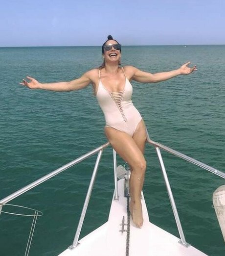 Lis Vega hd pornostar bild