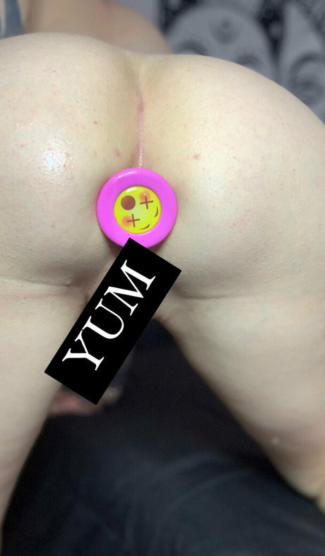 ladyluciferfree model nackte fotos