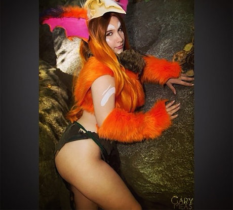 Lara Lunardi hd pornostar foto