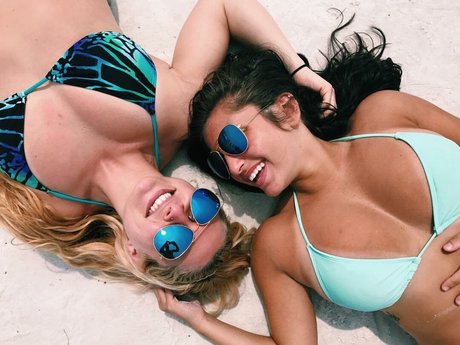 Maddie Clark erotische sexy foto