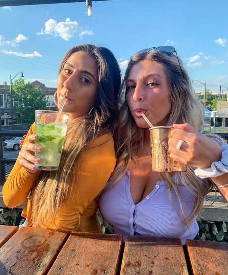 Maddie Clark model erwachsene bild