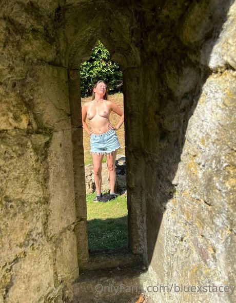 bluexstacey schauspielerin nackten bild