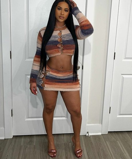 Toni Cheri kostenlose heiße bilder