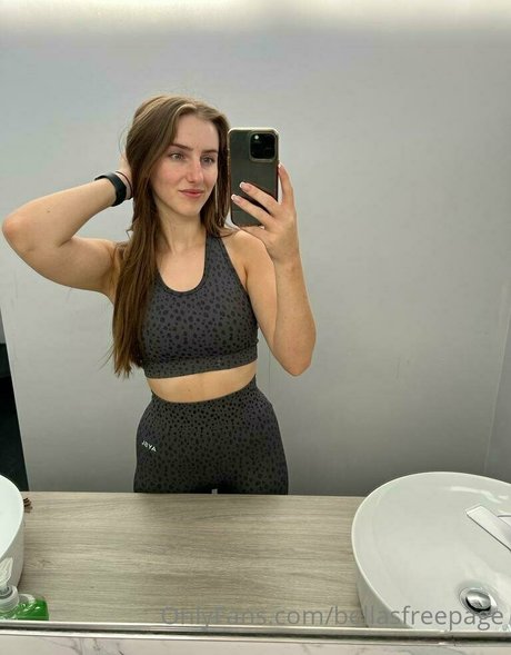 bellasfreepage schauspielerin sexy fotos