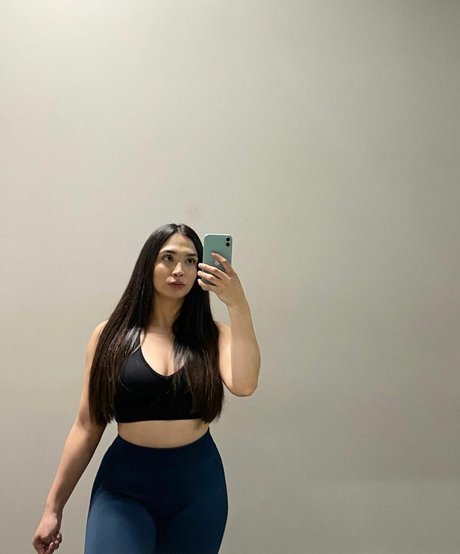 Giselle Calzadillas nackt akt bild