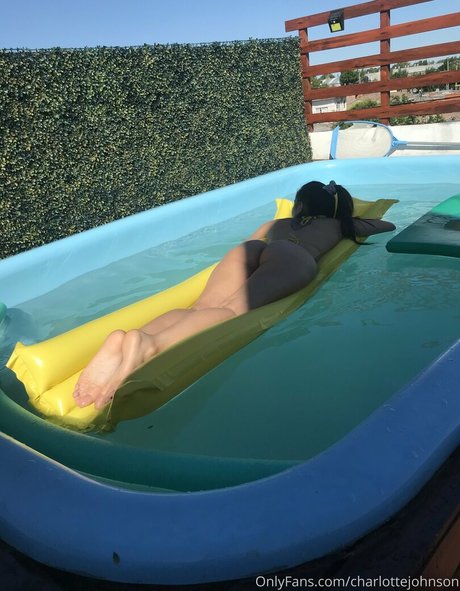 charlottejohnsonn porno top bilder