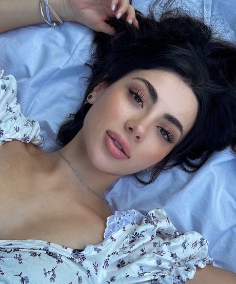 Sevinch Salmanova pornographische pornostar foto