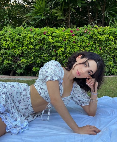 Sevinch Salmanova schöne nacktheit foto