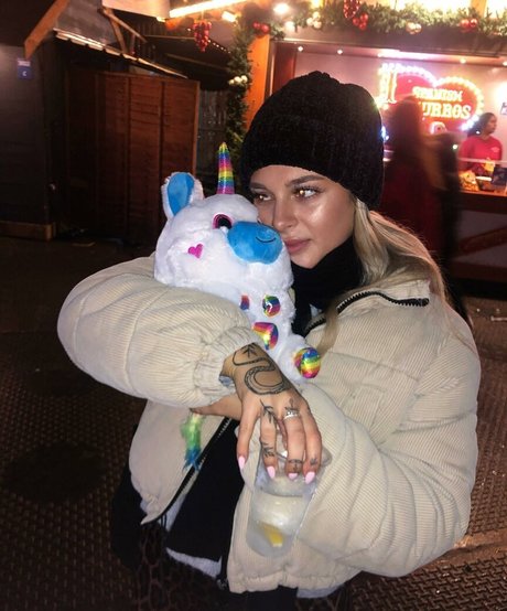 Andelika nackt pornografische bilder