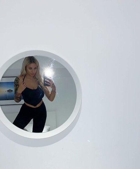 Andelika xxx porno foto