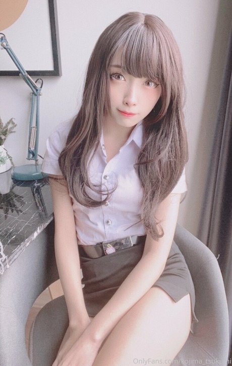 kojima tsukumi xxx pornografische bild