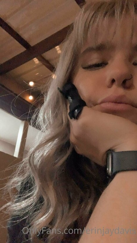 erinjaydavis freie nackte bilder