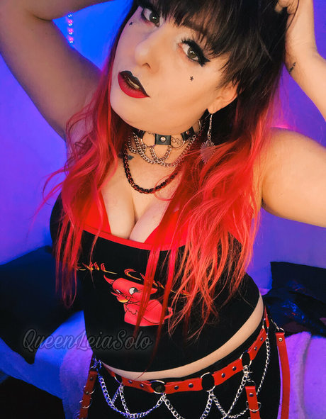 queenleiafree pornostar hübsche bilder