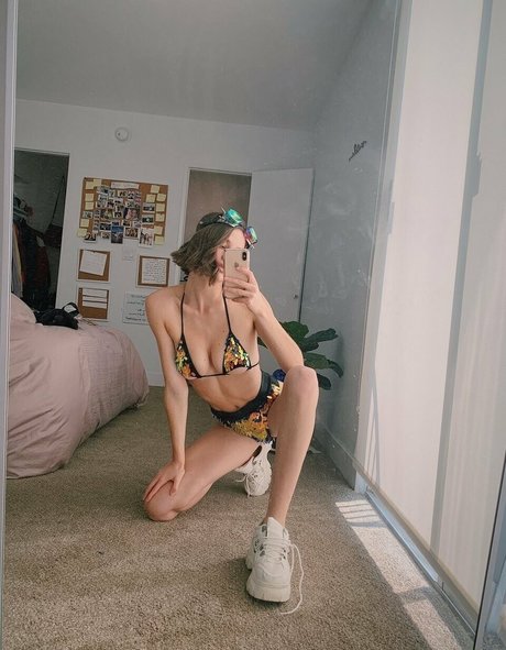 Michelle Ellyse Schlaman hübsche sexy foto