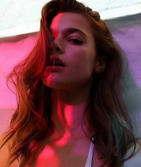 Michelle Ellyse Schlaman porno freie archiv