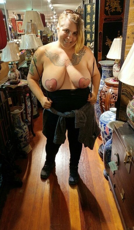 Celeste Woodrow top heiße archiv