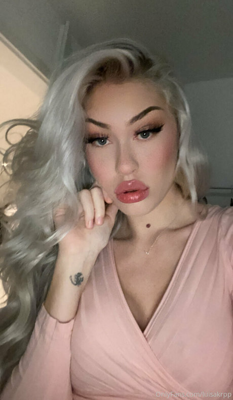 luisakrpp nackt pornografische foto