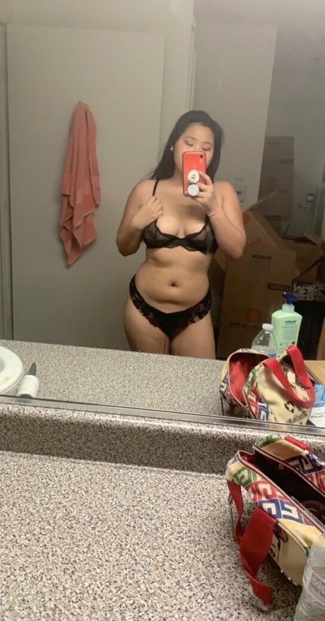 suezuu erwachsene hübsche foto