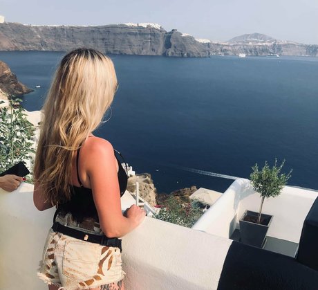 Sandra Gentvainyte top schöne archiv