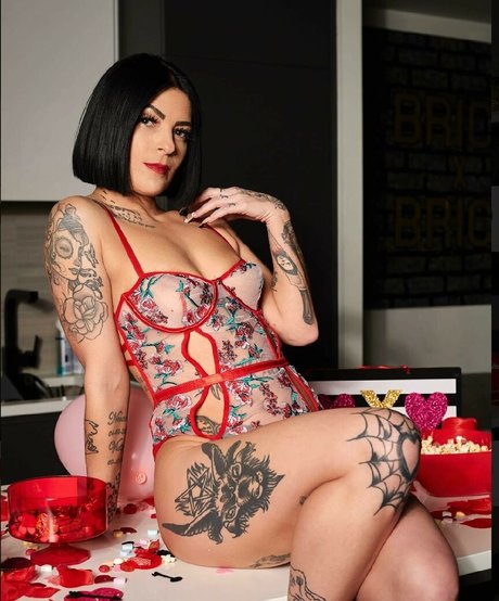 Bambi Nicole kostenlose sex galerie