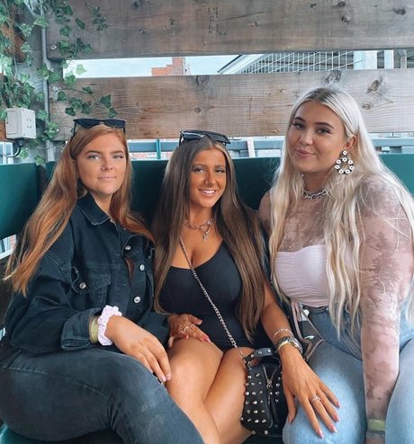 gothic pawg onlyfans xxx akt galerien