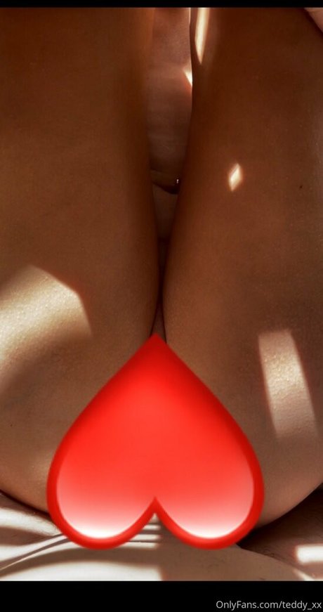 teddy xx nacktheit pornografische fotos