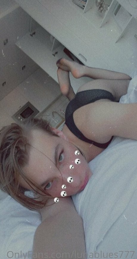 lunablues777 model nacktheit foto