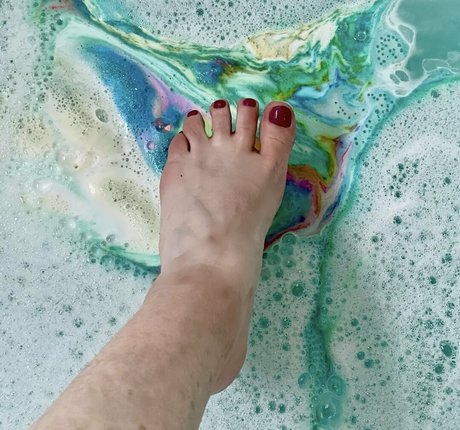 drlovejoy model nacktheit fotos