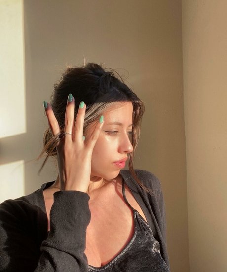 Anah Elisa hd nackt fotos